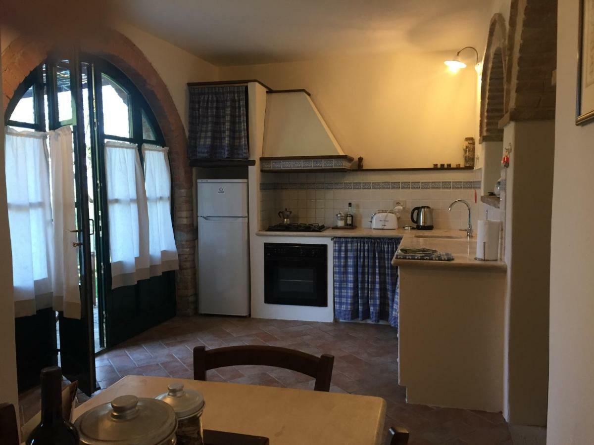 Villa Agriturismo Erta à Casole dʼElsa Extérieur photo